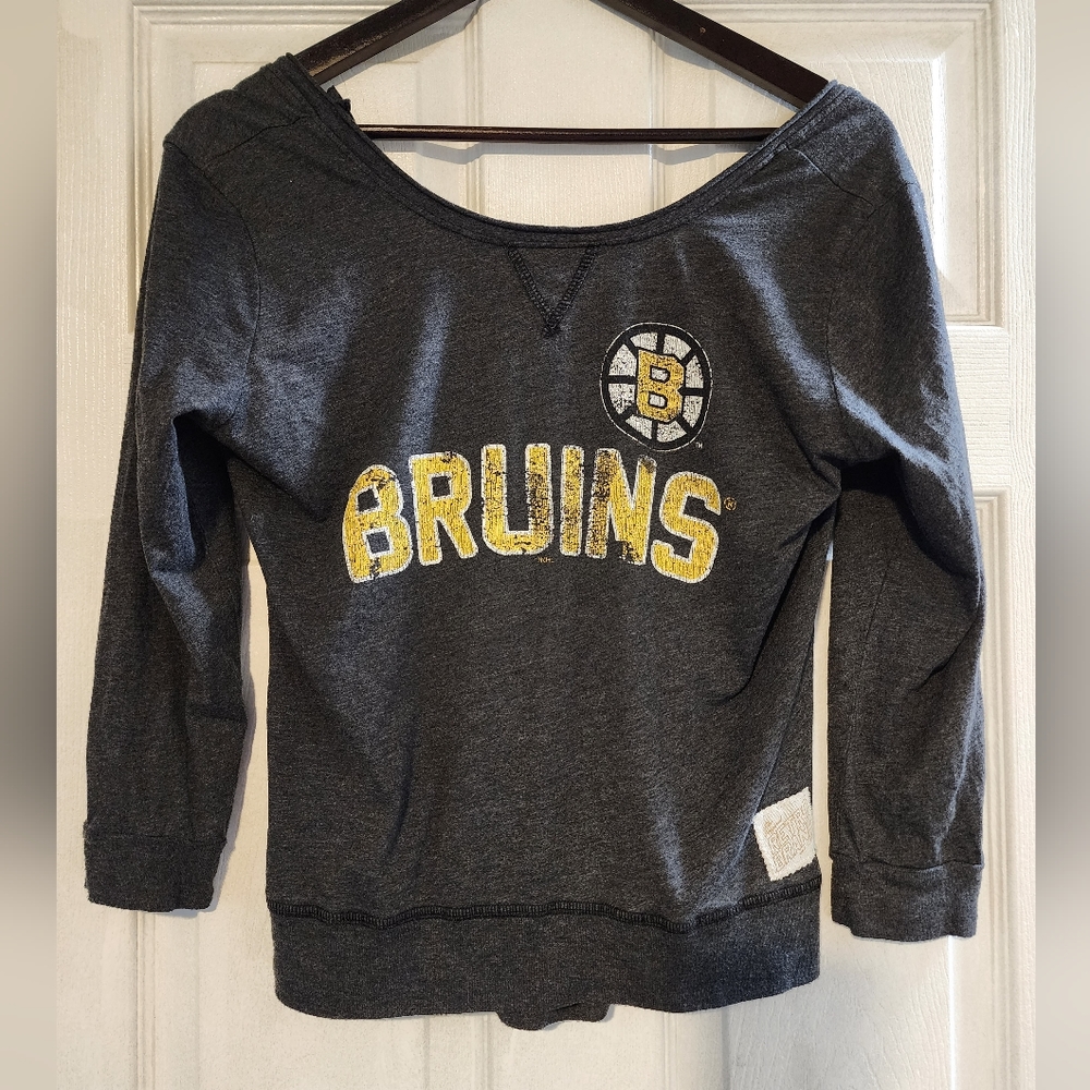 Bruins low back top